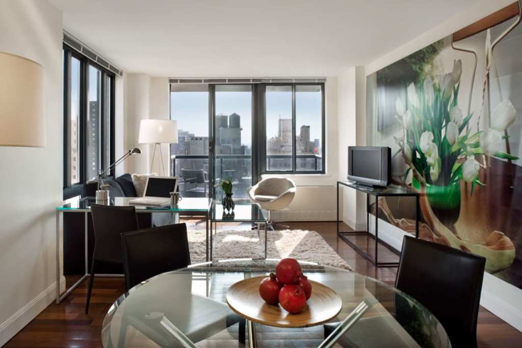 NYC luxury apartment amenities